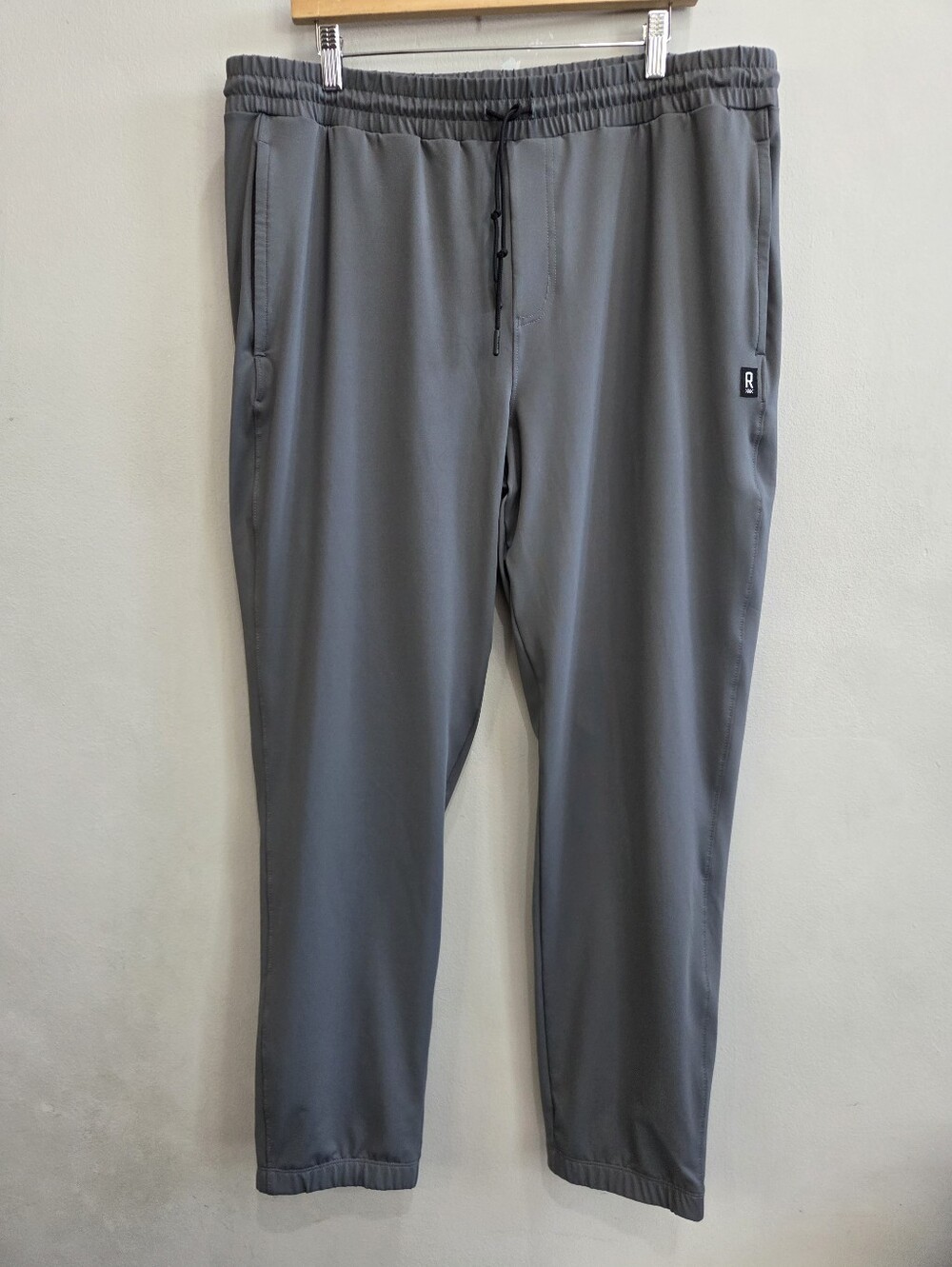 Rhone Jogger Essentials Training Jogger Sweatpants Gray Performance 29" Men's XL